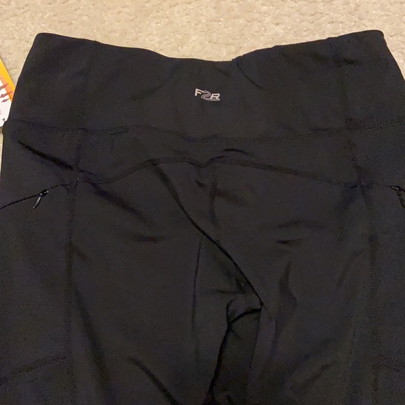 NWT Fit2run black leggings - Picture 6 of 7